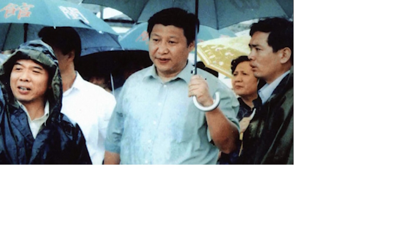 Xi pernah mengatakan bahwa prinsip penting penyelamatan dan bantuan bencana adalah pendekatan yang berpusat pada manusia