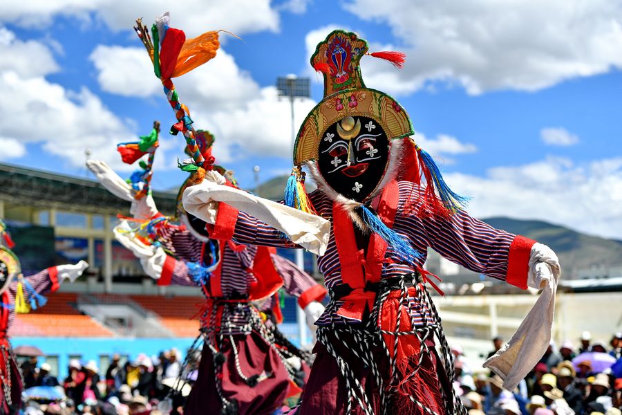 Opera Tibet merupakan gabungan percakapan
